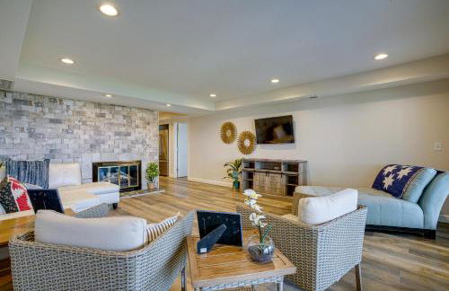 Lakefront Syracuse Home with Deck and Private Dock! - Foto 34