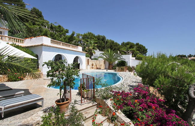 Fantastic Villa With Private Swimming Pool, Garage, Bbq, Patio, Wifi and the sea - Foto 17