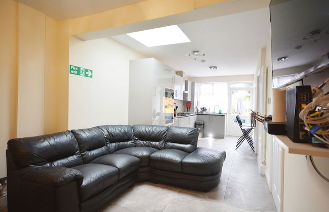 London Luxury 7 Bedroom Holiday Let - Foto 46