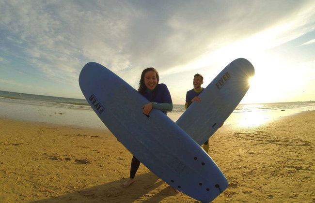 Galé Beach Surf School - Photo 3