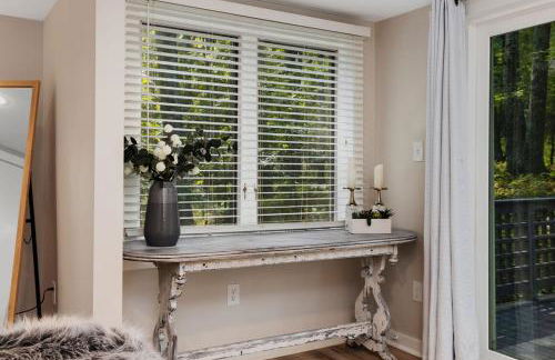 Pets-OK Retreat w Sauna, Jacuzzi at Wintergreen - Foto 32