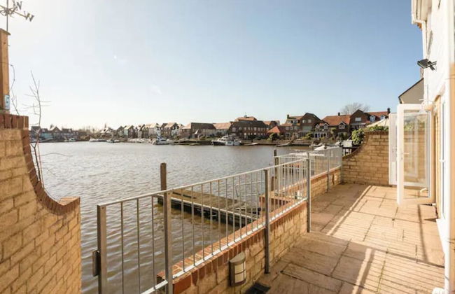 Abingdon House - 4 BR on the Marina - Foto 12