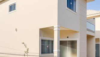 Casa espaçosa com quintal perto da lagoa - Foto 2