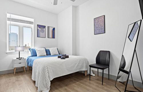 Midnight Marvel - Amazing City Views, Free Parking - Foto 4