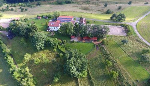 Fachwerkhaus mitten in der Natur - Foto 2