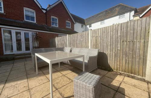 Newly Renovated Brightlingsea 3BDR Coastal Retreat - Foto 47