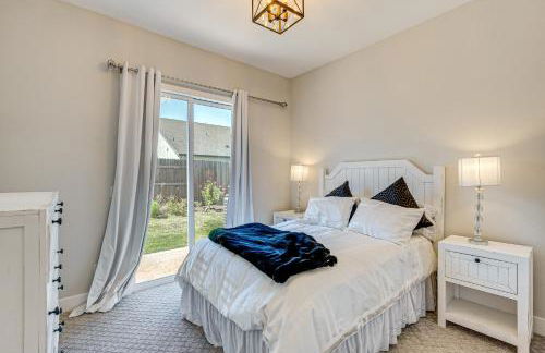 Fenced-In Yard Apt 7 Mi to Westfield Galleria - Foto 14