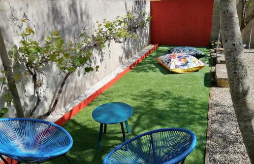 Jolie maison de ville avec un extérieur au calme - Les Dragons de la Chamoiserie NIORT - Foto 5