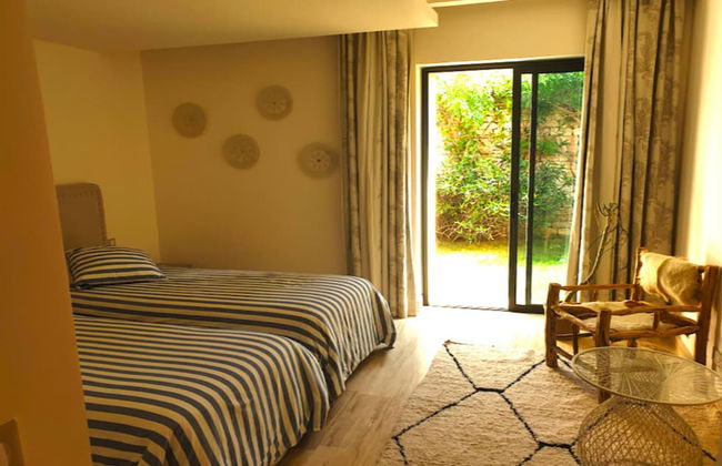 13 Bedroom Villa With Heated Pool, Golf Course, Seaside - Photo 4