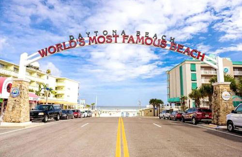 Sleeps 4: Family-Friendly Beach Condo and Resort - Foto 11