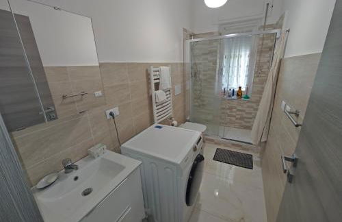 Genova Metro Apartment - Foto 14