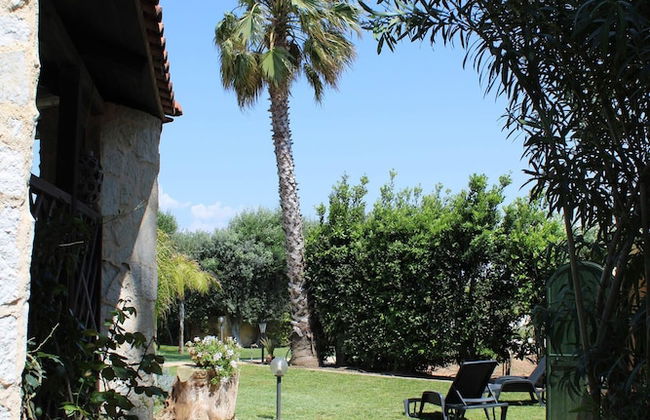 Smiles & Sunsets - Marino's Resort - Foto 63