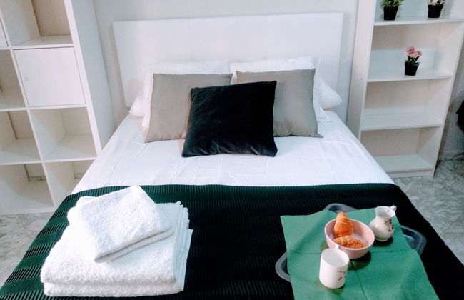 Wish Suite Central De Sevilla - Photo 1