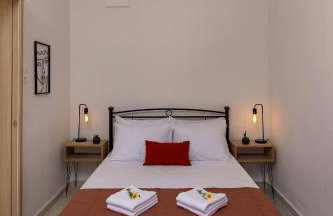 Salty Beach Cottage, 20m from Kini Beach - Foto 13