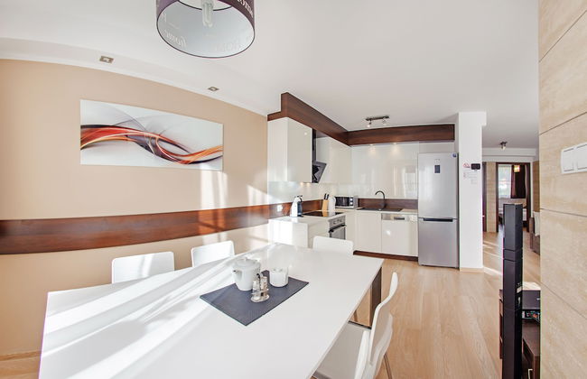 Apartamenty Sun & Snow Komuny Paryskiej - Photo 22