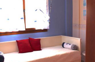 La casa allegra in rosso - Foto 2