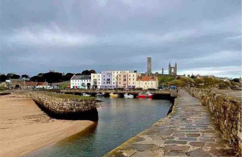 Beach Front Apt 2 Bedrooms 2 Bathrooms St Andrews - Photo 50