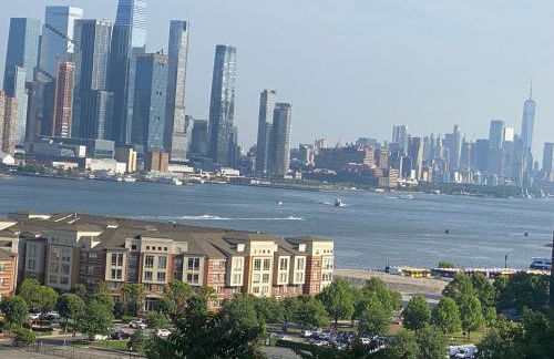 Oasis in New Jersey - 2BR NYC Access - Foto 1