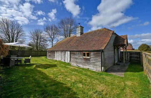 Idyllic Cottage in South Oxfordshire - Photo 11
