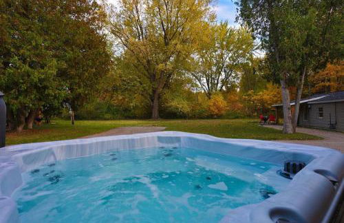 Spacious Pickleball Pines - Foto 10