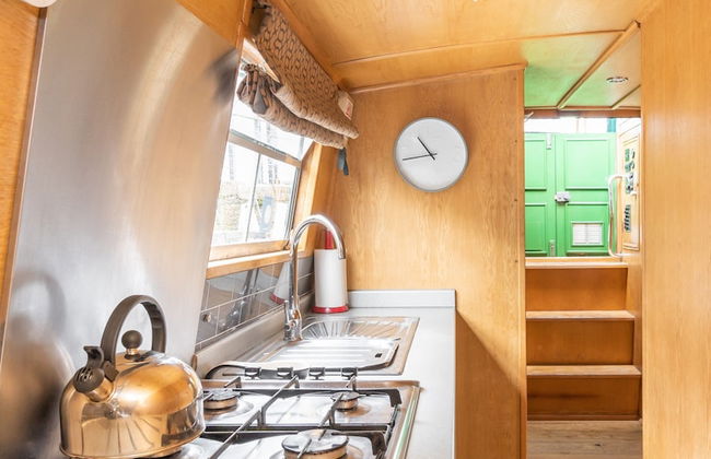 The Four Sisters Boatel - Foto 50