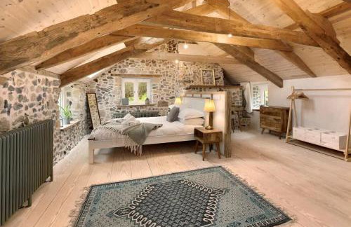 Idyllic country house & organic swim pond - Photo 5