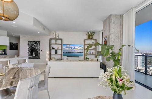 POSH Ocean View Penthouse - Heated Pool, Gym, Office! 10mins Beach - Foto 33