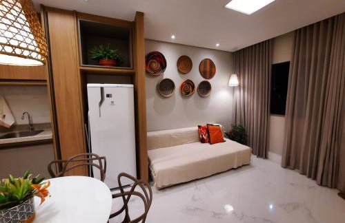 Guarajuba Summer Flat Melhor localização de Guarajuba e melhores Flats Beira Mar de Guarajuba Dispomos de 4 flats decorados no mesmo condomínio Aqui você não precisa de carro para nada Faça tudo à pé - Foto 2