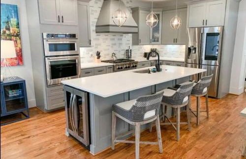 City View- near Downtown, Capital, NC State - Foto 45