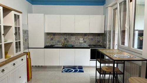 Tami Holidays - Photo 3