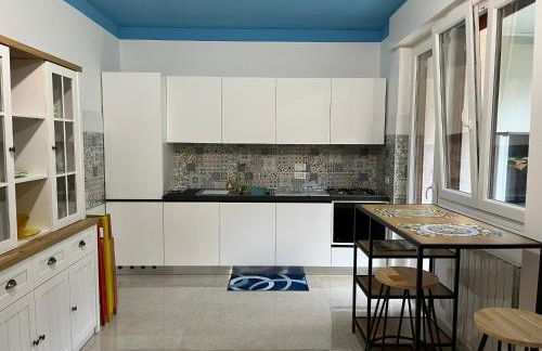 Tami Holidays - Photo 3