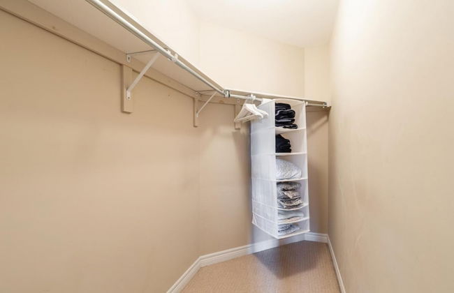 Luxury 3BR 2 5BA Townhome Private HOT TUB GYM BBQ Sauna - Foto 35