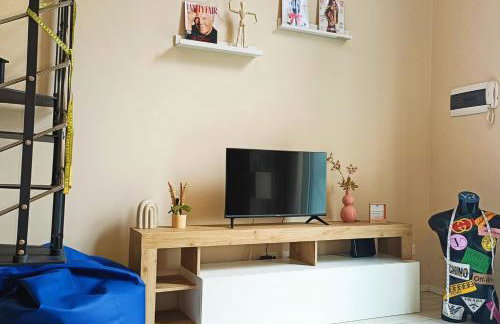 YR Apartments Bocconi- Modern Loft, 3 Min Walk to Duomo Tram - Photo 47