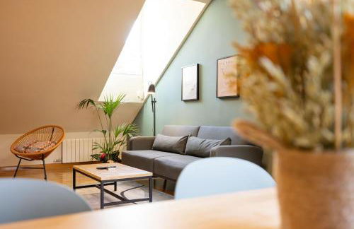 Atuaire Home La Merced en el centro histórico de Burgos PARKING INCLUIDO - Foto 2