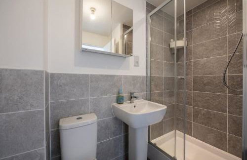 Cosy 3 Bed Near Beaches, Cardiff & Brecon Beacons - Foto 14