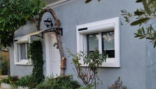 L'Oustalet classé 2 étoiles - Foto 3, Garden view