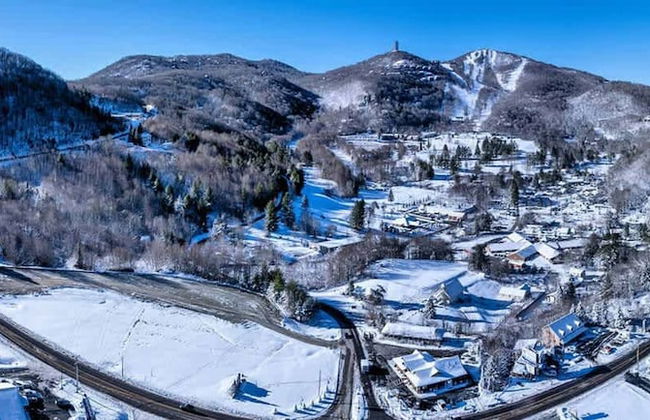 Uhost AI 2BR Condo w Balcony Great Views - Foto 47