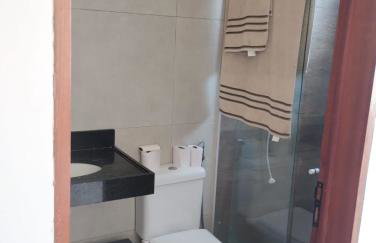 Linda casa em condomínio fechado - Foto 13