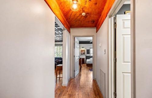 Romantic Nautical Stay in Downtown Wilmington, Cape Fear Inspired, Walkable & Pet-Friendly - Foto 11