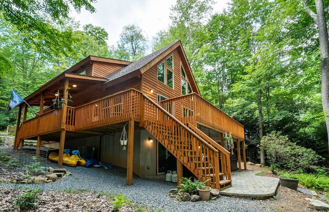 Maplewood Cottage - Photo 1