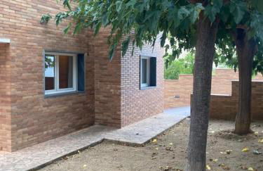 GRANDIOSO CHALET EN CASTELL DE POBLA MONTORNES - Foto 18