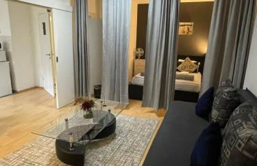 City West Studios - Photo 17