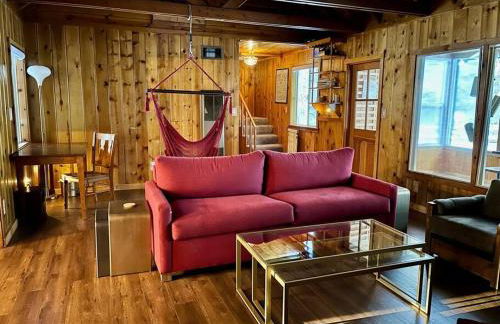 Serene and Magical Cabin w/Barrel Sauna and Fireplace - Foto 33