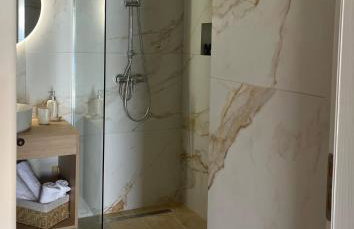 NUMĒNIA Seafront Property - Foto 24