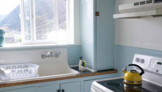 Sauerdough Lodging - Photo 5