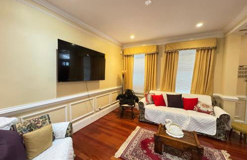 Gorgeous Beautiful House 4BR with Parking - Foto 24