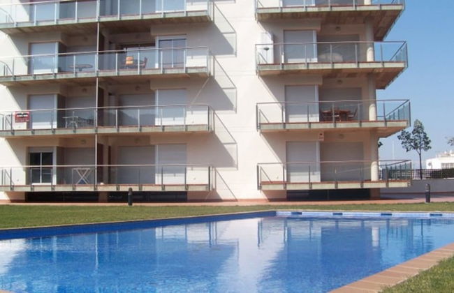 Pretty Apartment With Balcony - Photo 23