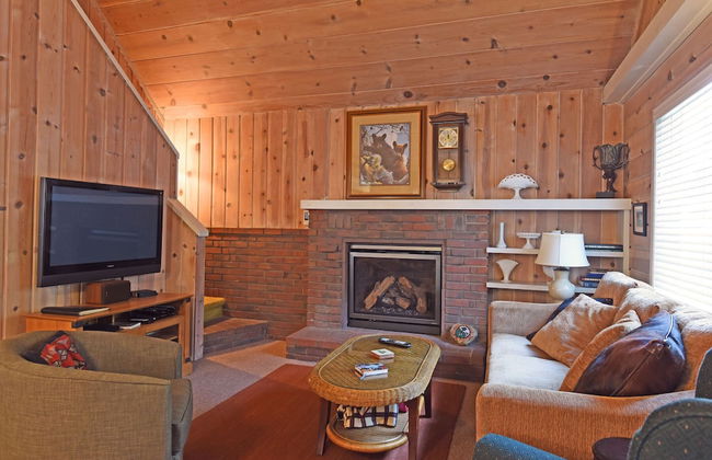 Woodland Chalet 2 mi From Beach Access! - Foto 8