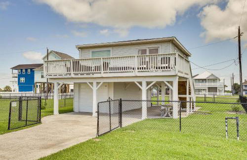 Walk to Terramar Beach! Home with Pool and Dock Access - Photo 32