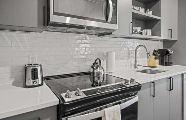 Placemakr Cathedral Heights - Photo 53